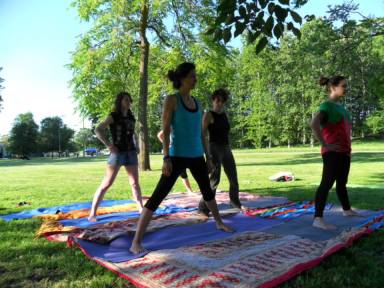 421865_608925857773_379811916_n